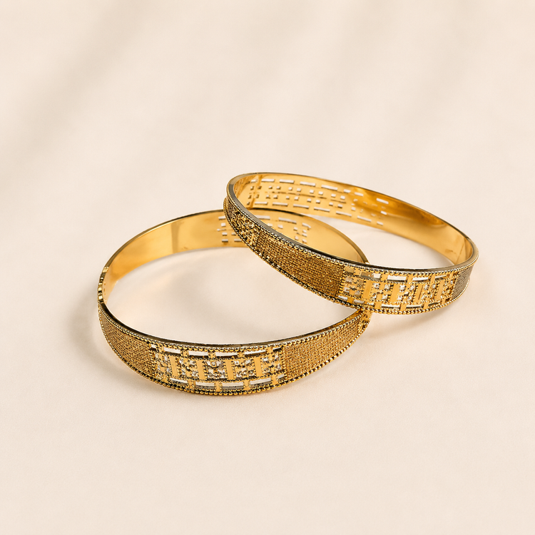 Elegant Lattice Textured Statement Bangle Set